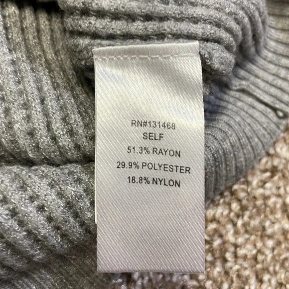 NWT Summer and Rose Knit Sweater - Picture 8 of 9